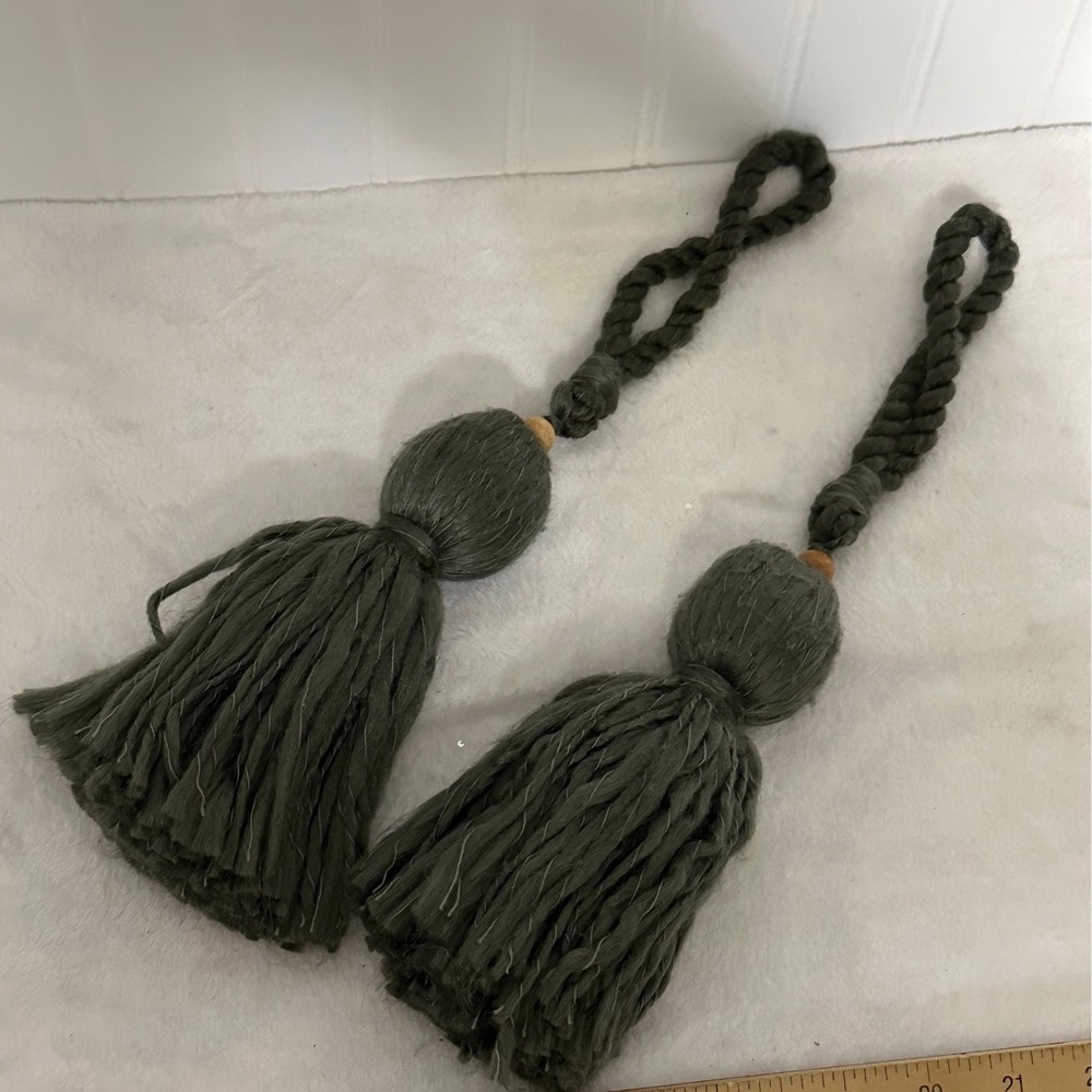 Unbranded‎ Tassel Curtain Tiebacks Set 2 Olive Green Excellent Boho Wood macrame